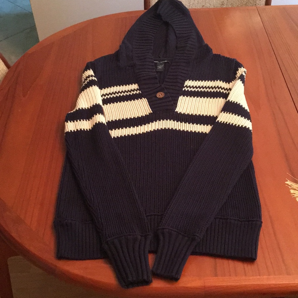 Lucky Hooded sweater